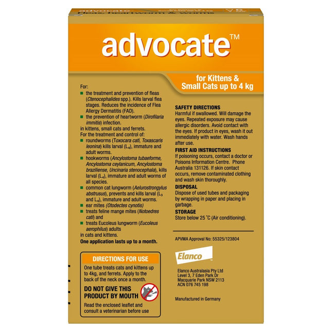 Macaw and Friends Advocate Flea and Wormer Spot-on for cats under 4kg, 3-pack, showing the boxes and applicator for small cats.