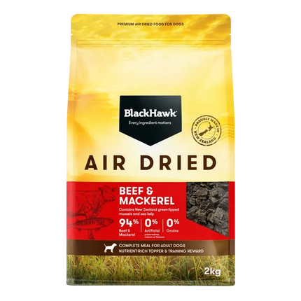 Black Hawk air-dried beef and fish dog food from Macaw and Friends, 2kg package, shown in the image.