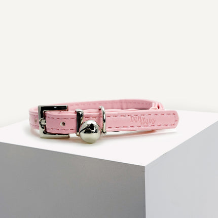 Dan & Sam blush vegan leather cat collar with adjustable strap, featuring a sleek design for stylish feline pet care.