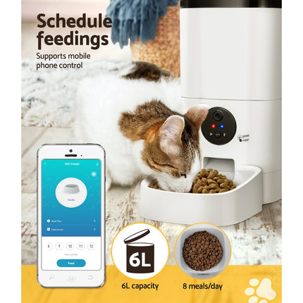 Macaw and Friends i.Pet Automatic 6L WiFi pet feeder with camera for dogs and cats, featuring timer and smart food dispensing.