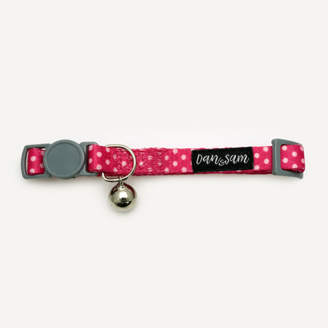Pink Mania cat collar by Macaw And Friends featuring a vibrant pink design, adjustable for a comfortable fit on cats.