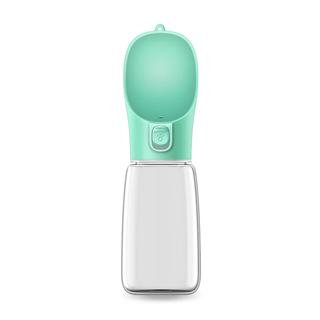 Green portable dog water bottle and feeder by Macaw And Friends, 550ml outdoor pet water cup for walking and hiking.